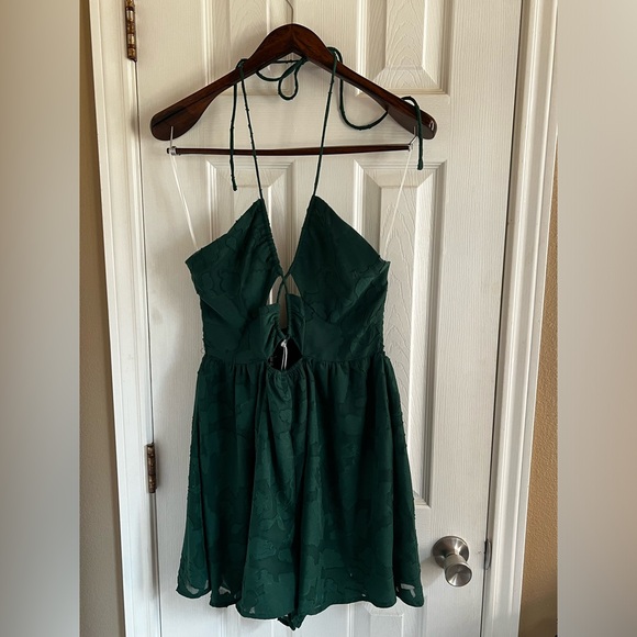 Princess Polly | NWT Emerald Leigh Romper - Picture 2 of 7